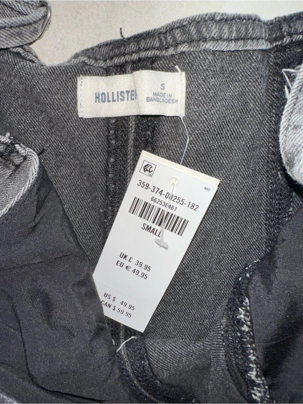 Hollister fitted mini