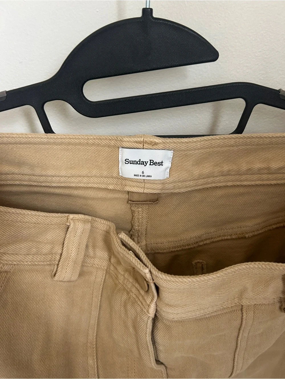 Tan Women’s Cargo Pants- from Aritzia