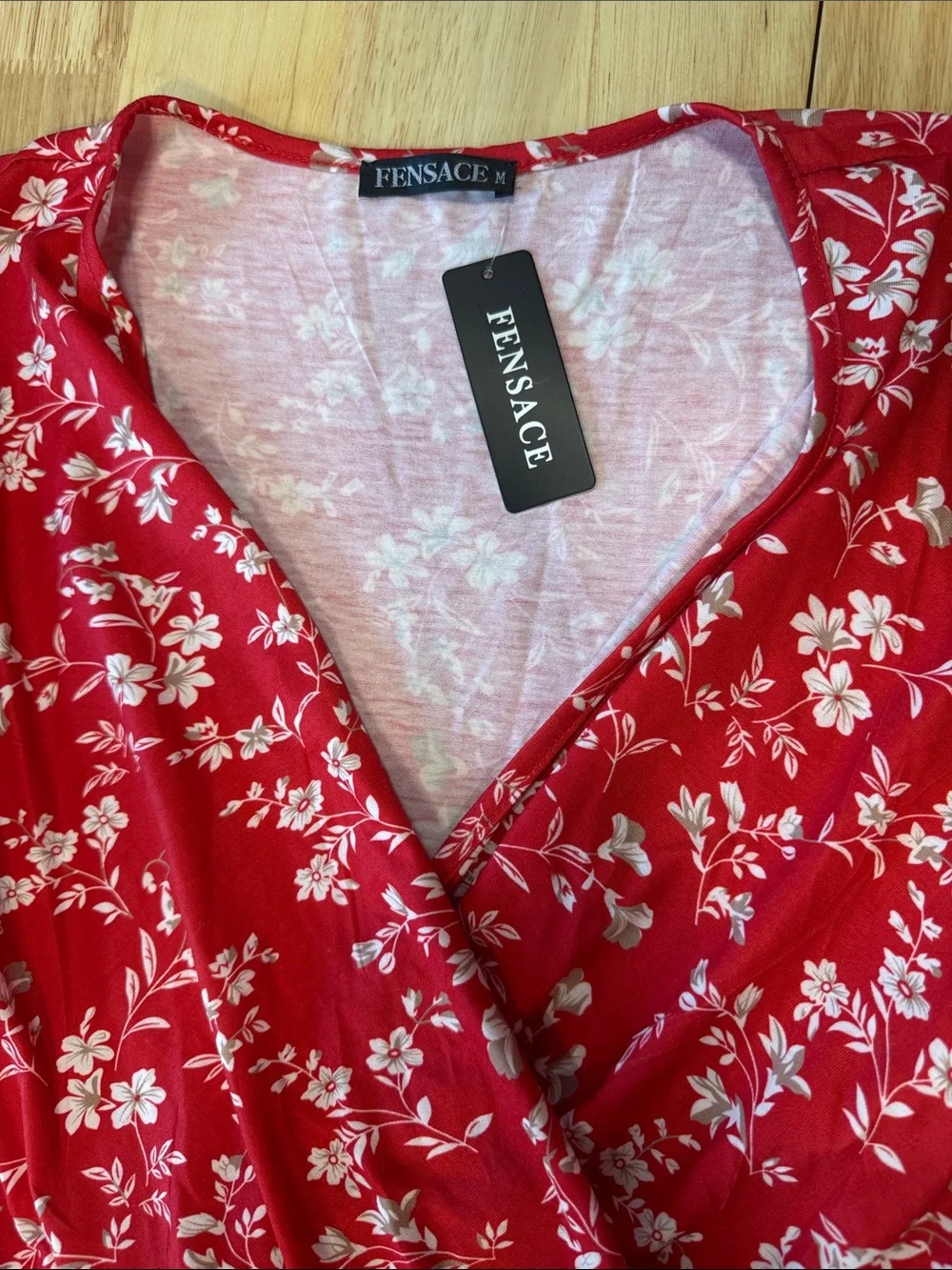 Fensace tinsace red