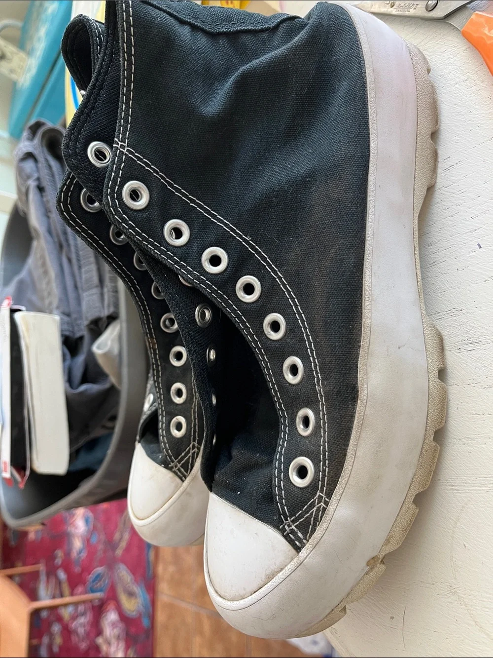 Converse black high