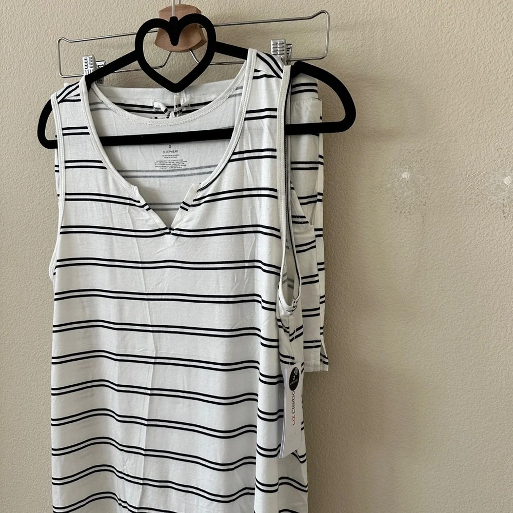 Liz Claiborne liz claiborne