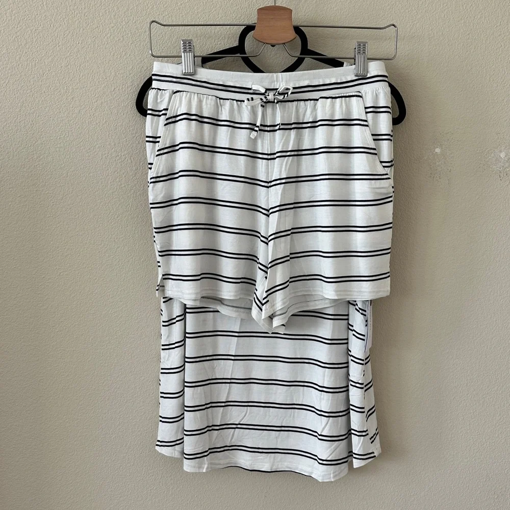 Liz Claiborne liz claiborne