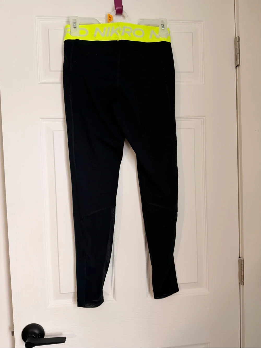 Nike fabric fit calves