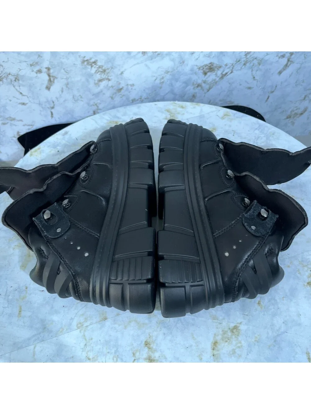 Steve Madden Women's Size 7.5M Shoes Black Chunky Goth Punk Platform Sneakers
