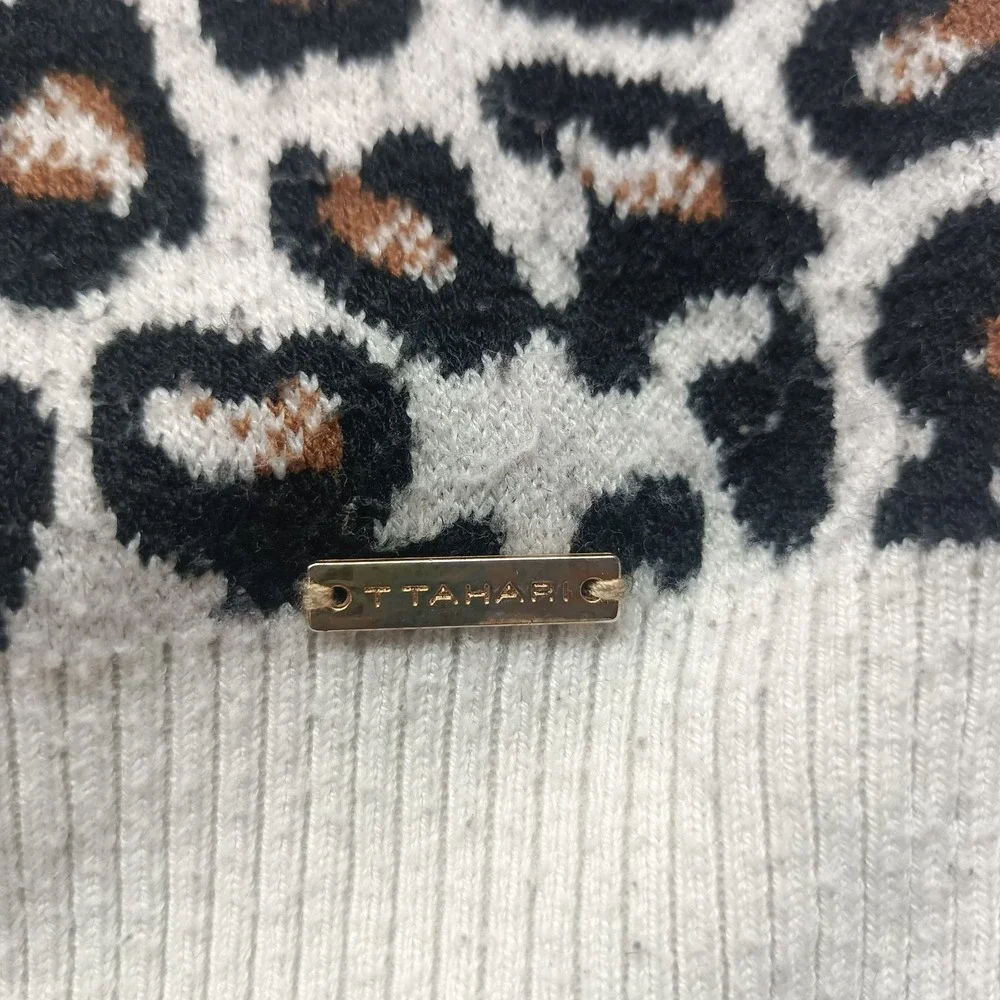 Tahari sweater women