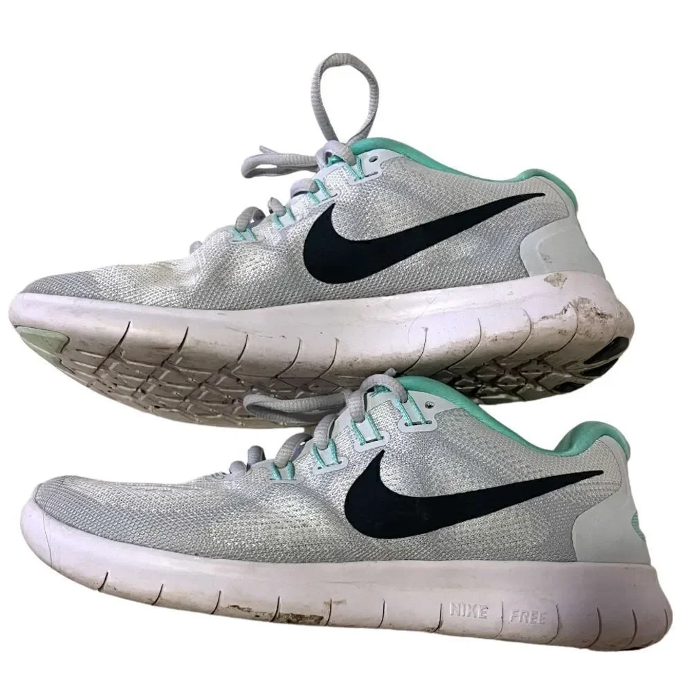 Nike free runs mint and white