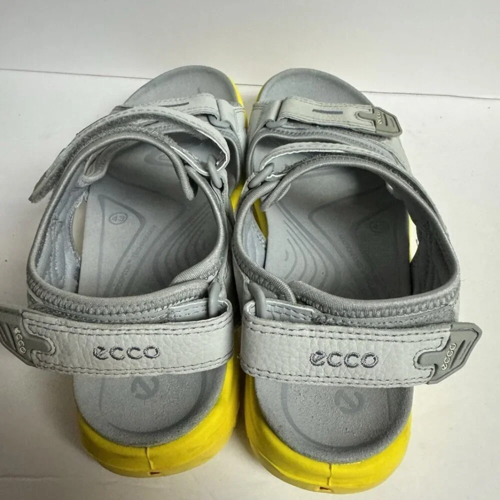 Ecco like new