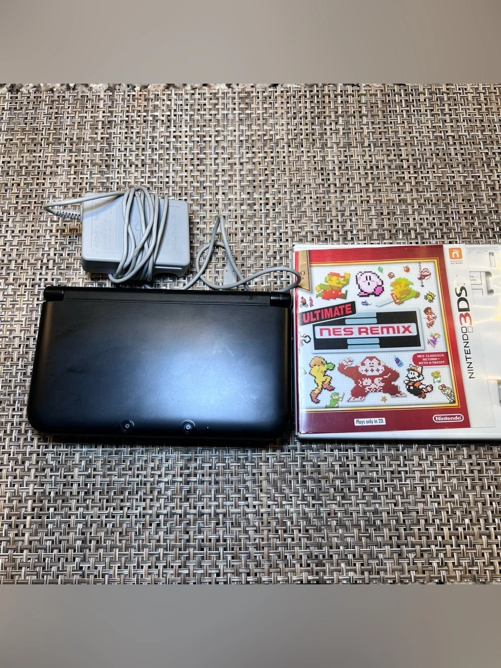 Nintendo black 3ds