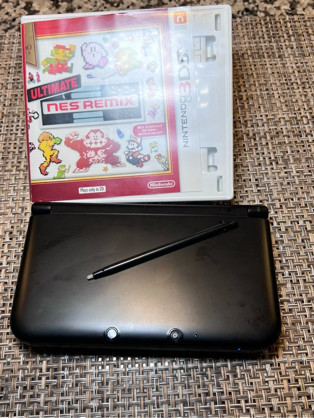 Nintendo black 3ds