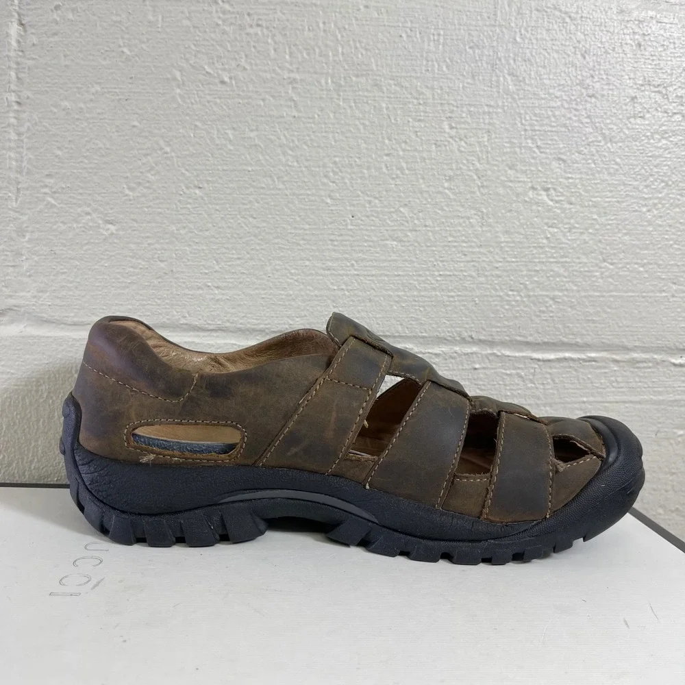 Keen brown leather