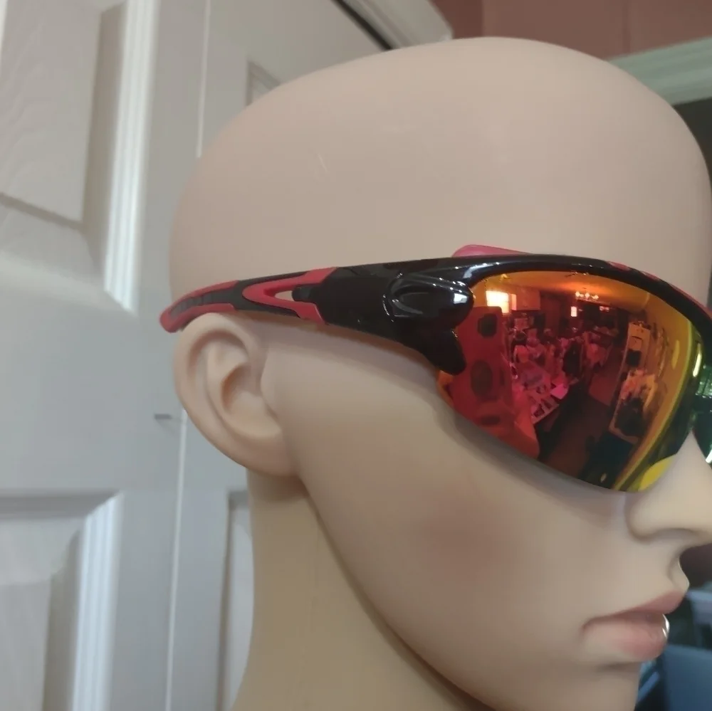 unbranded men polarized