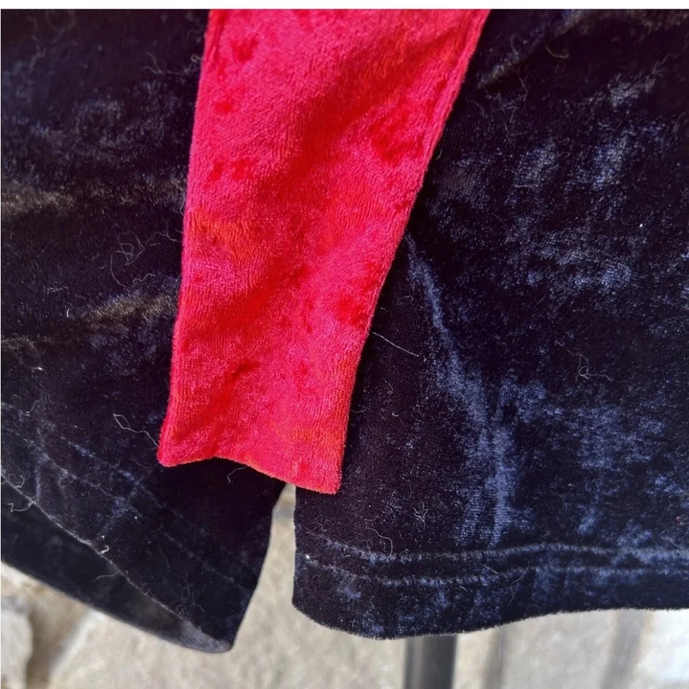 Intimo excellent worn