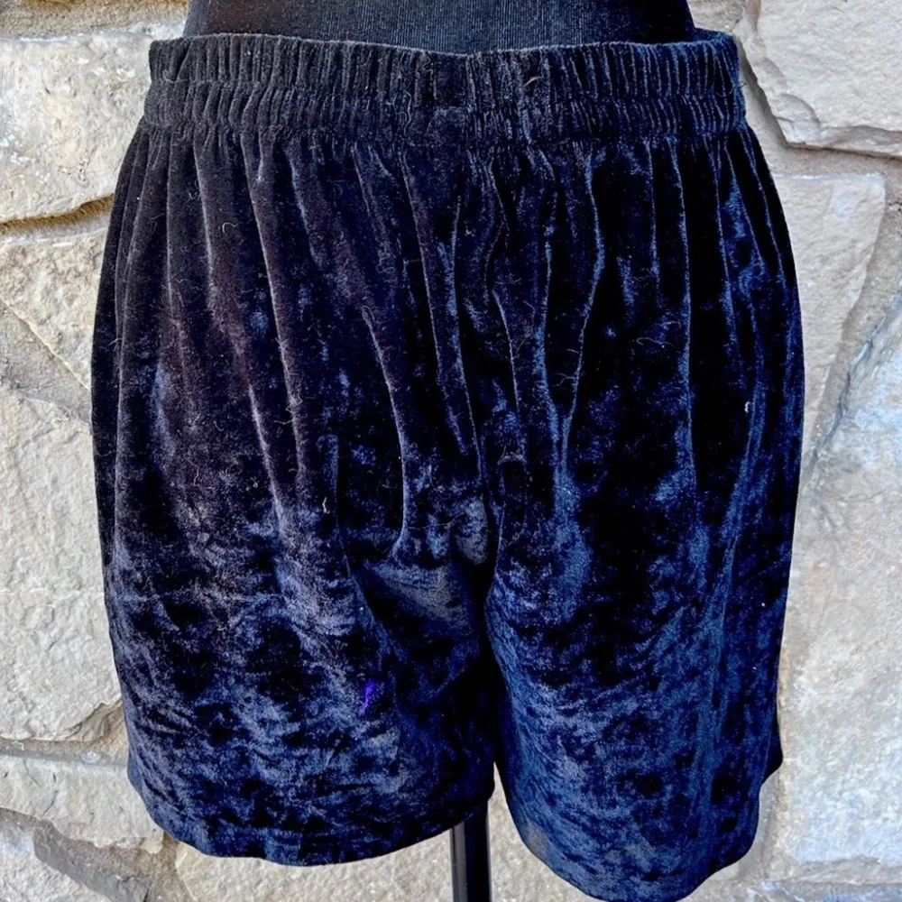 Intimo excellent worn