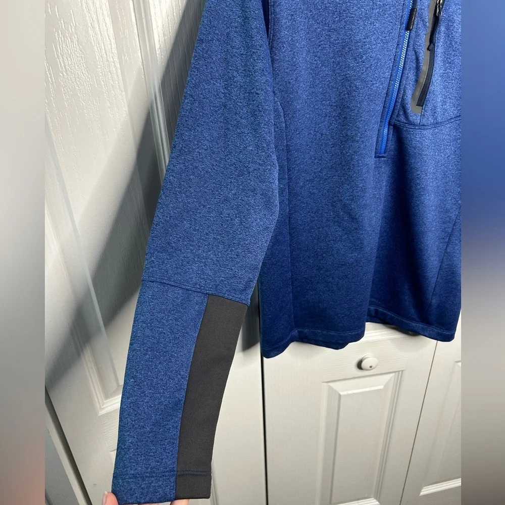 The North Face ensures blue