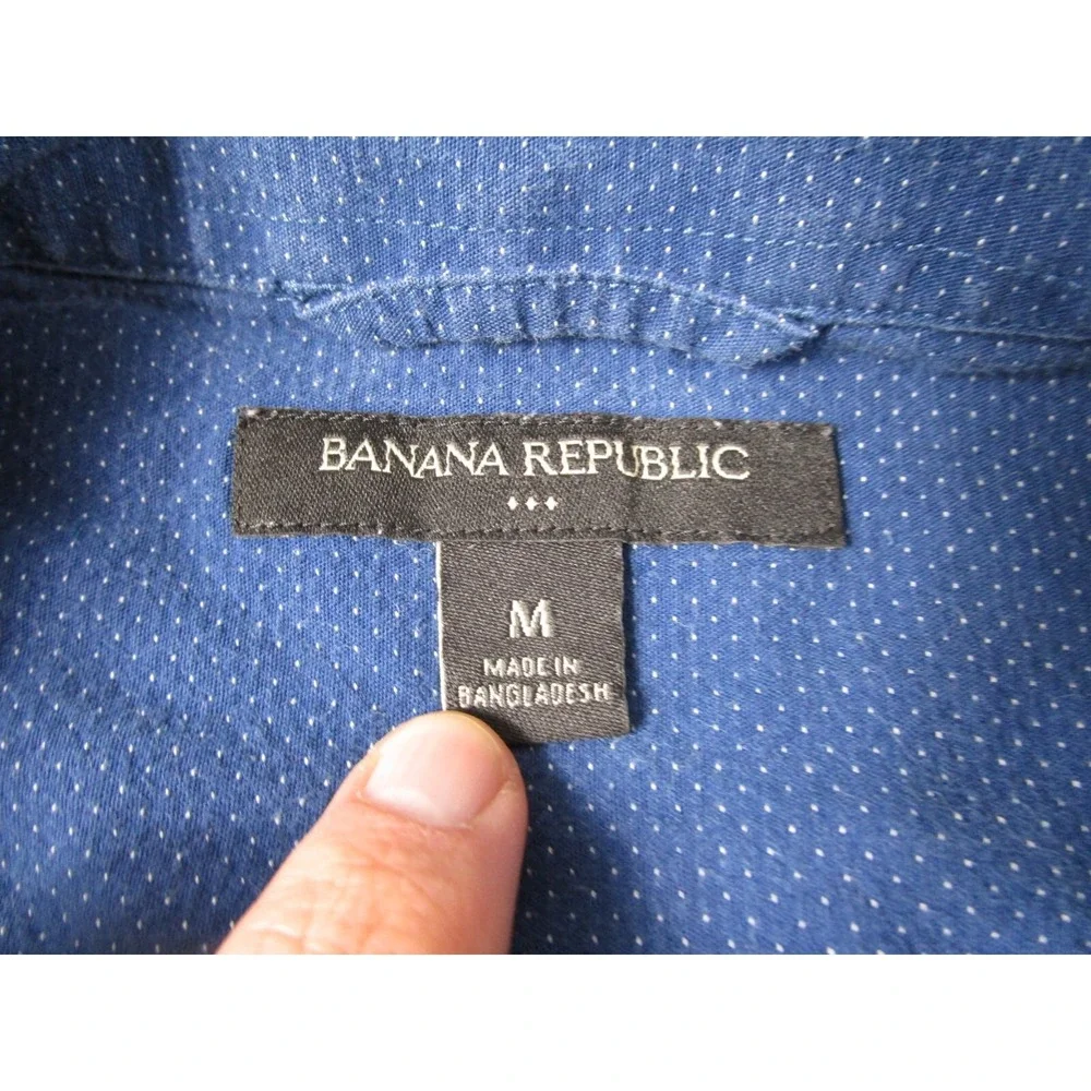 Banana Republic approximate photos