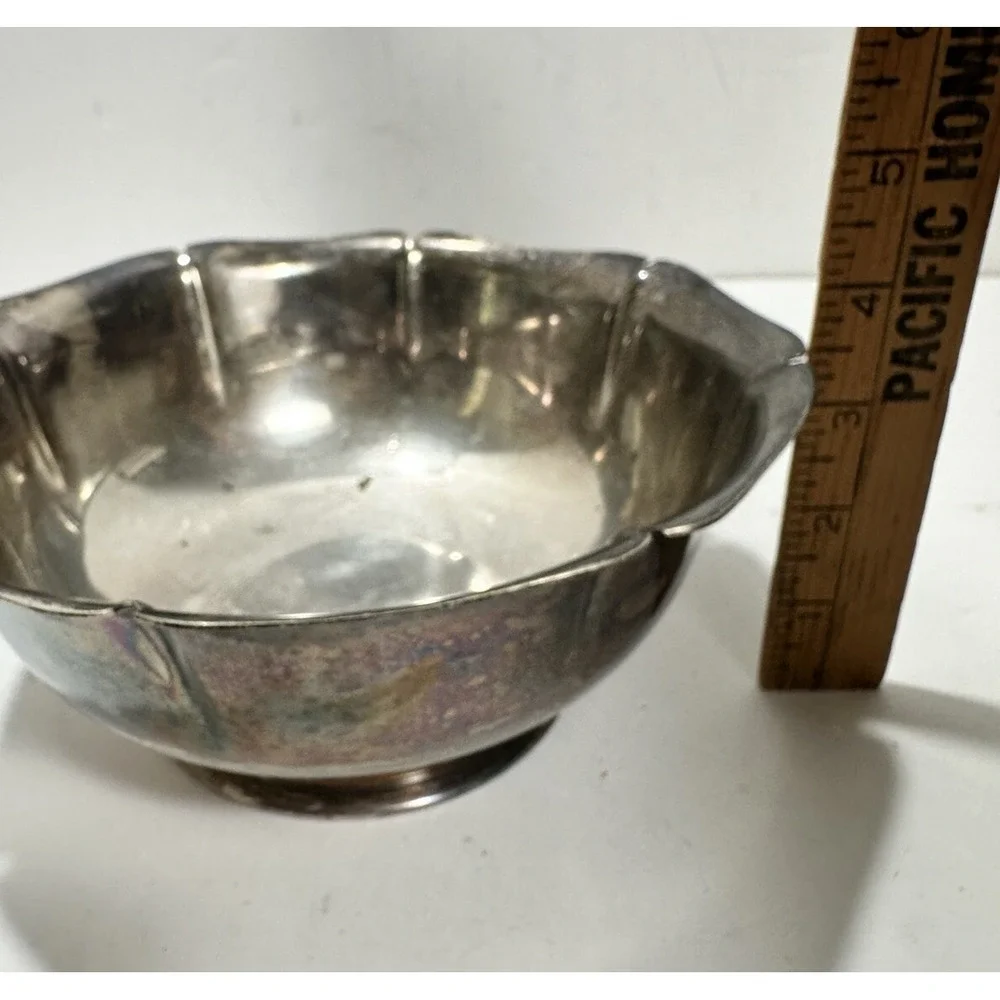 Colonial Co co silver colonial