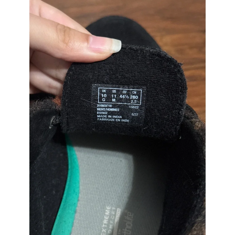 Clarks these classic