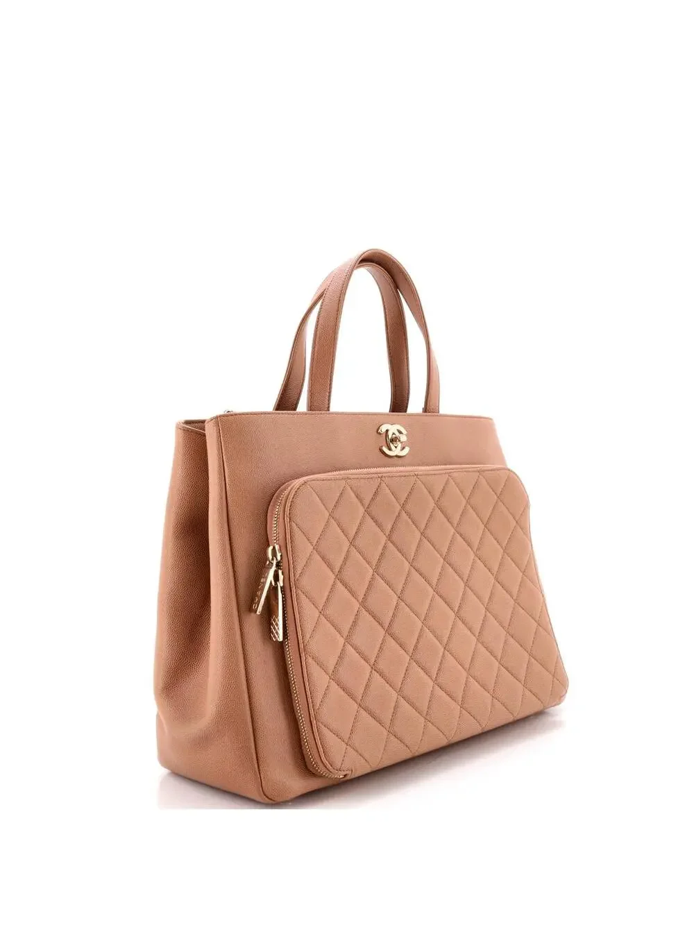 CHANEL indulge timeless