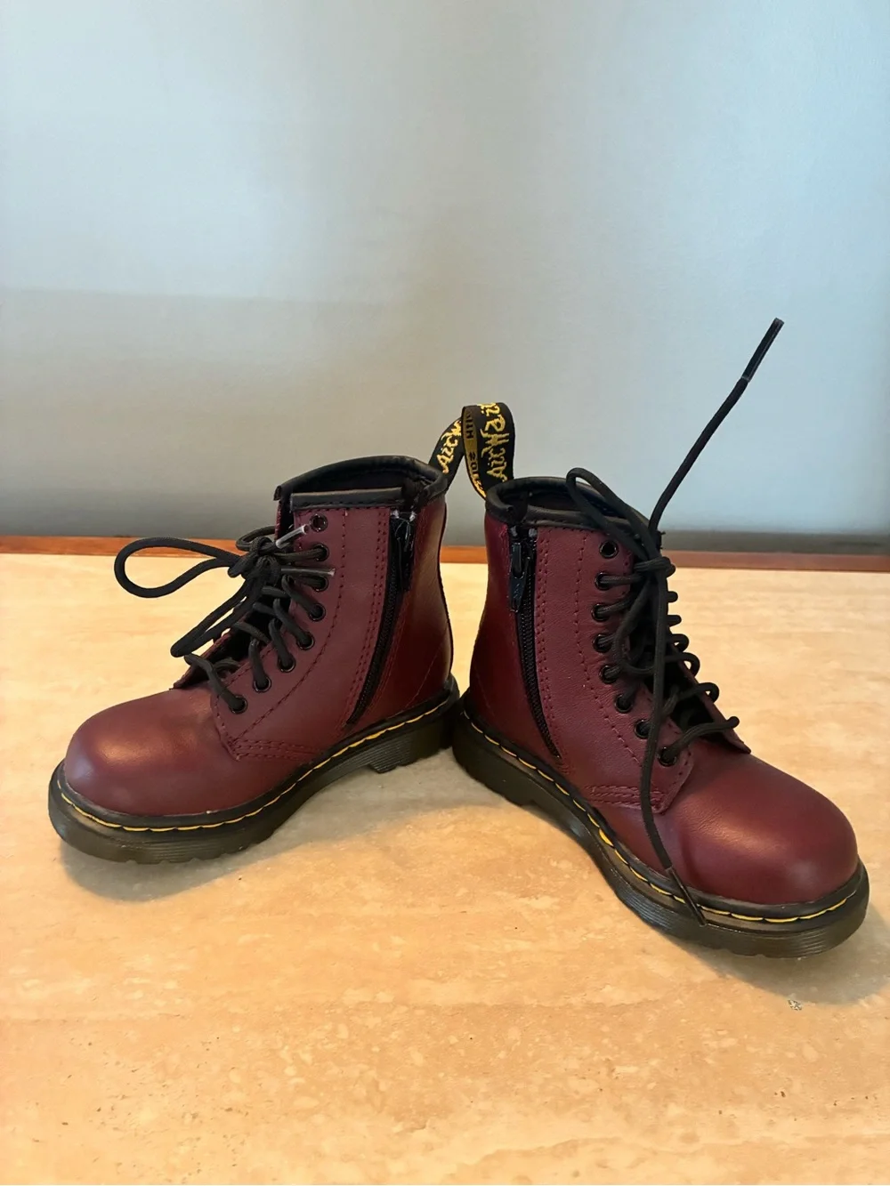 Dr. Martens classic kids