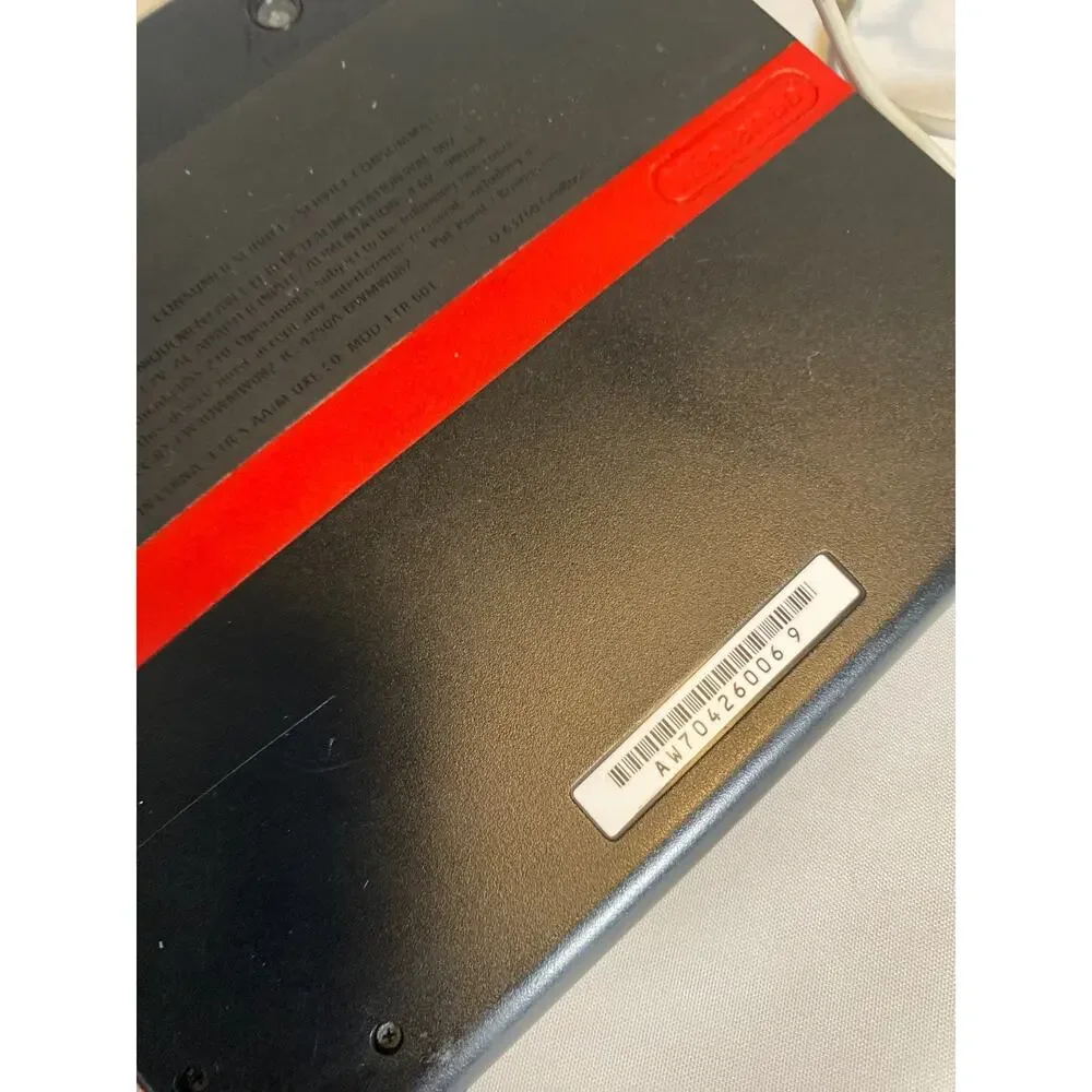 Nintendo 2ds crimson