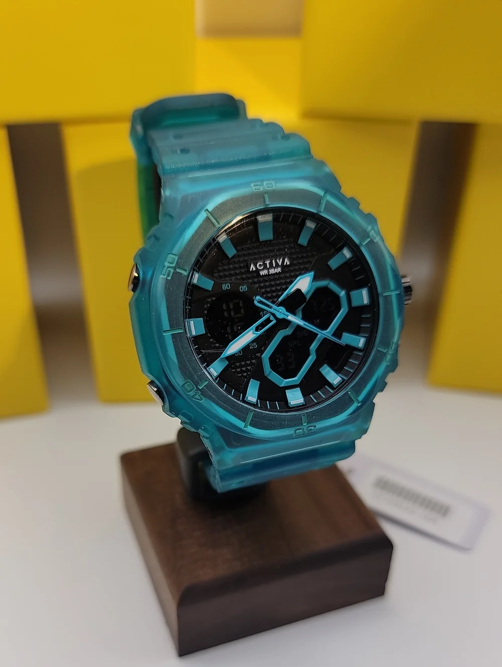 Activa bold teal