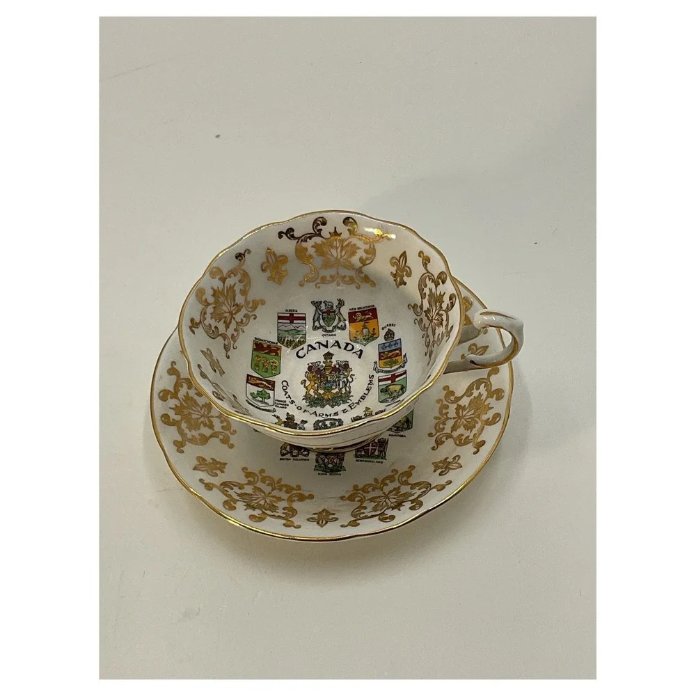 Paragon Canada Coats of Arms Bone China Teacup‎ and Saucer