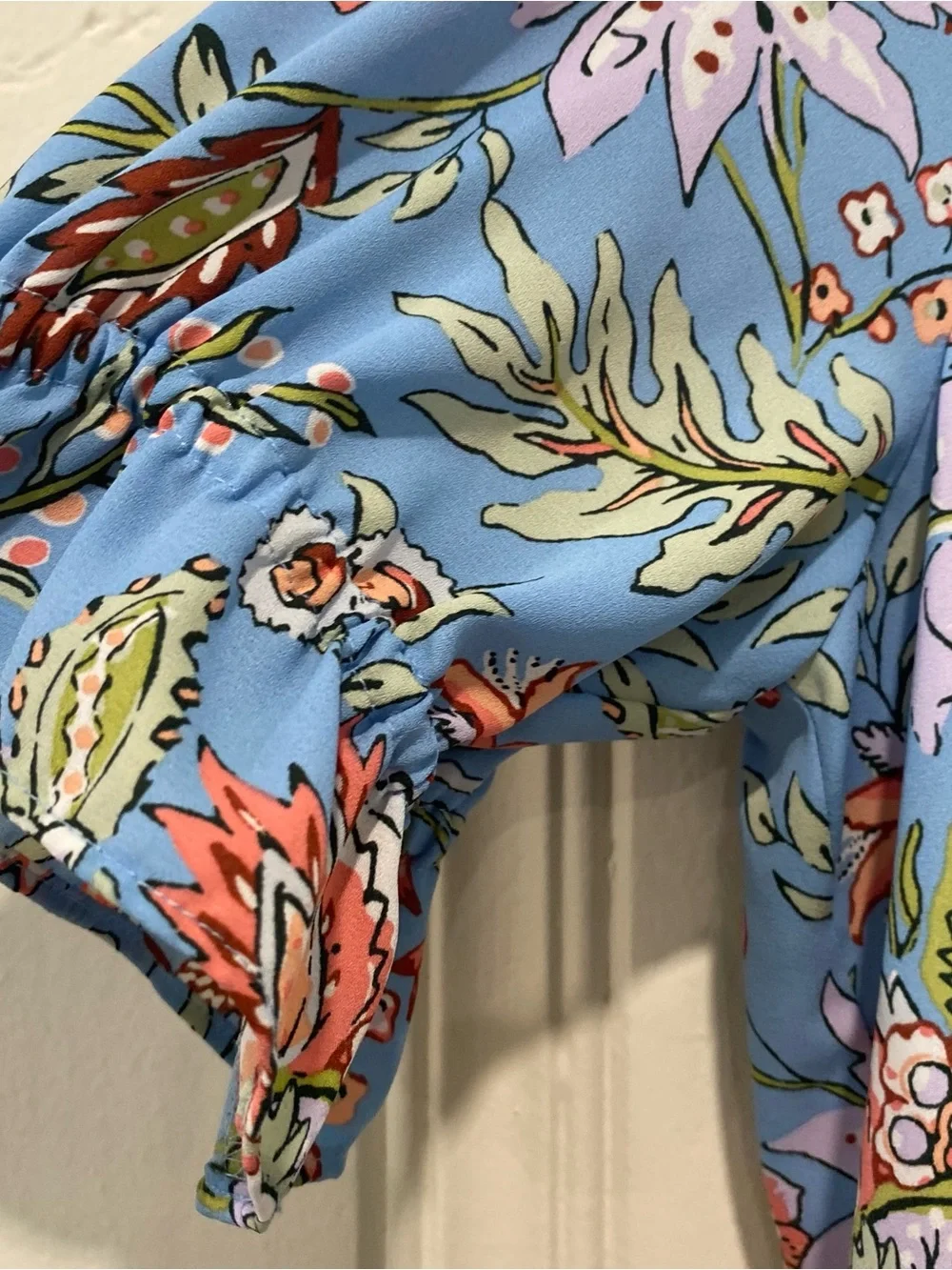 LOFT blouse light