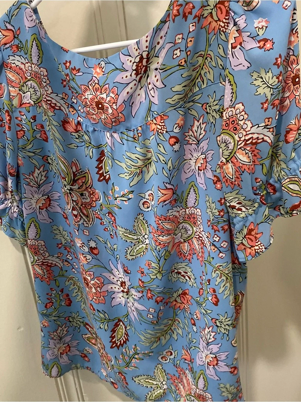 LOFT blouse light