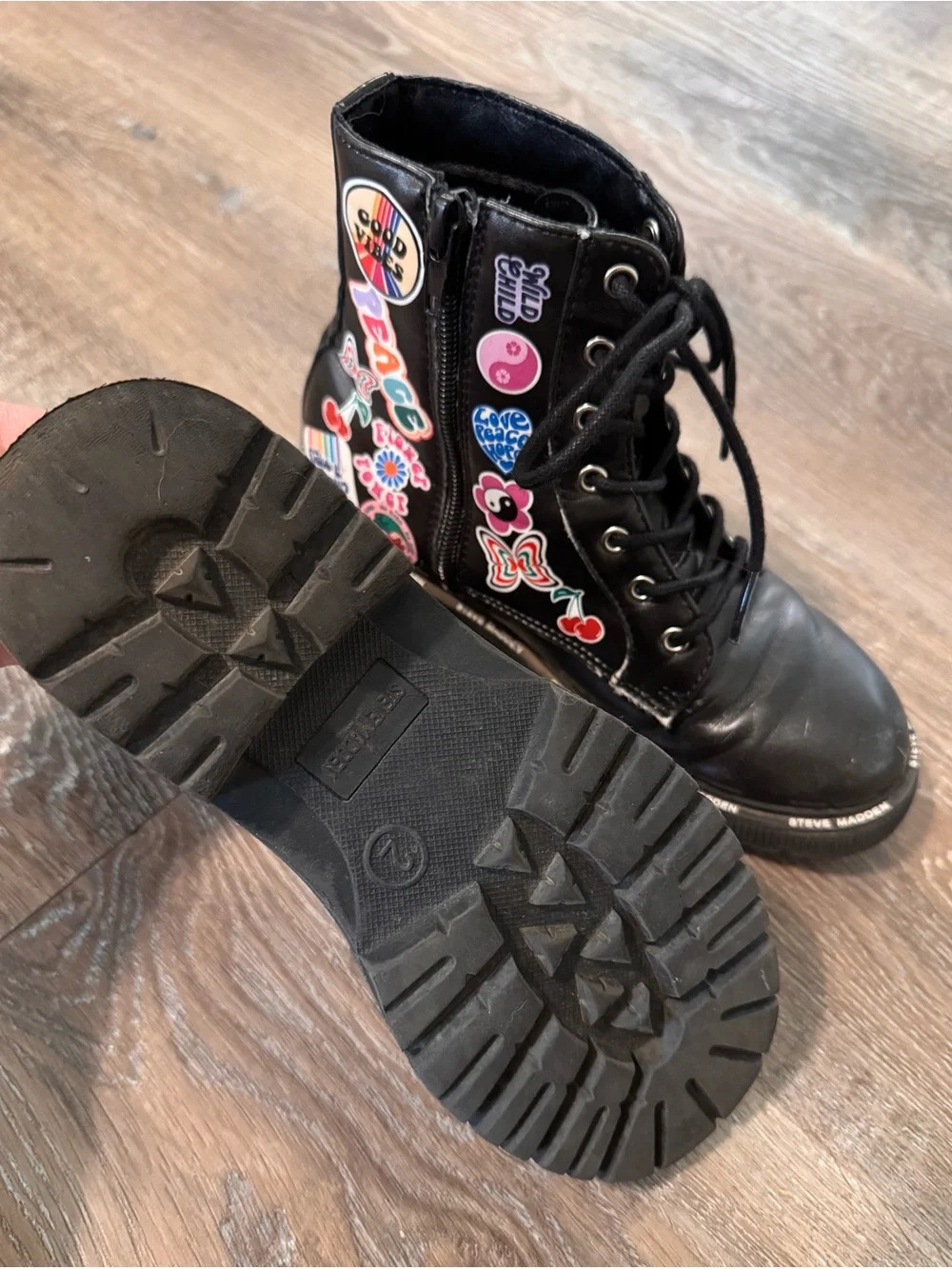 Steve Madden black faux