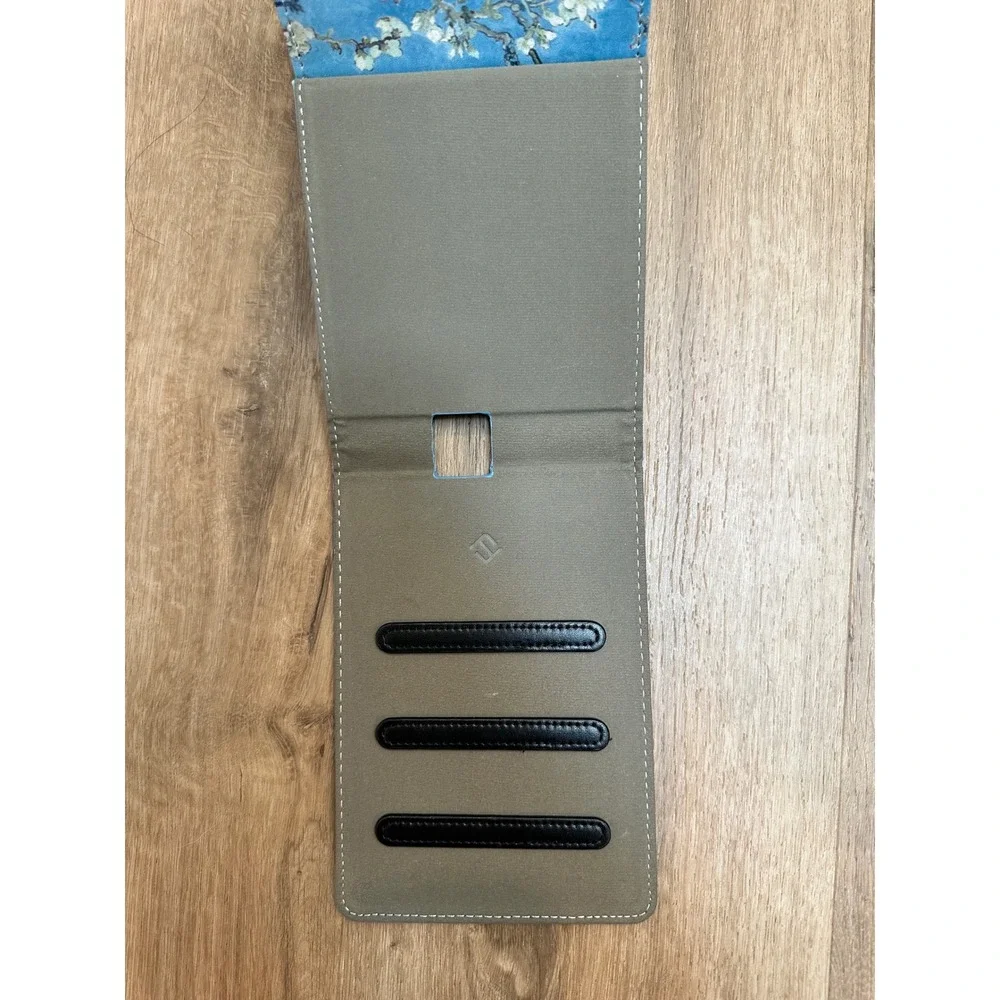 N/A reader folio