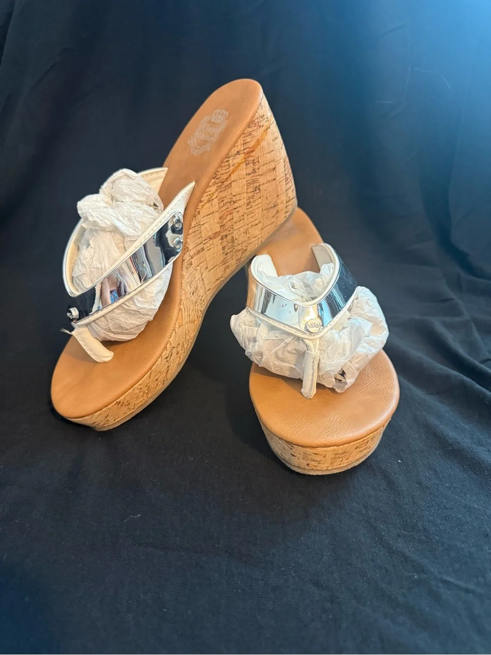 Juicy Couture white wedge