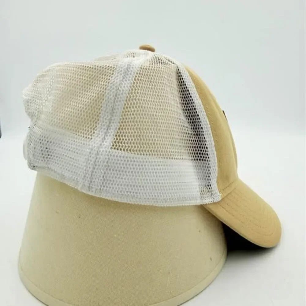 The North Face white has