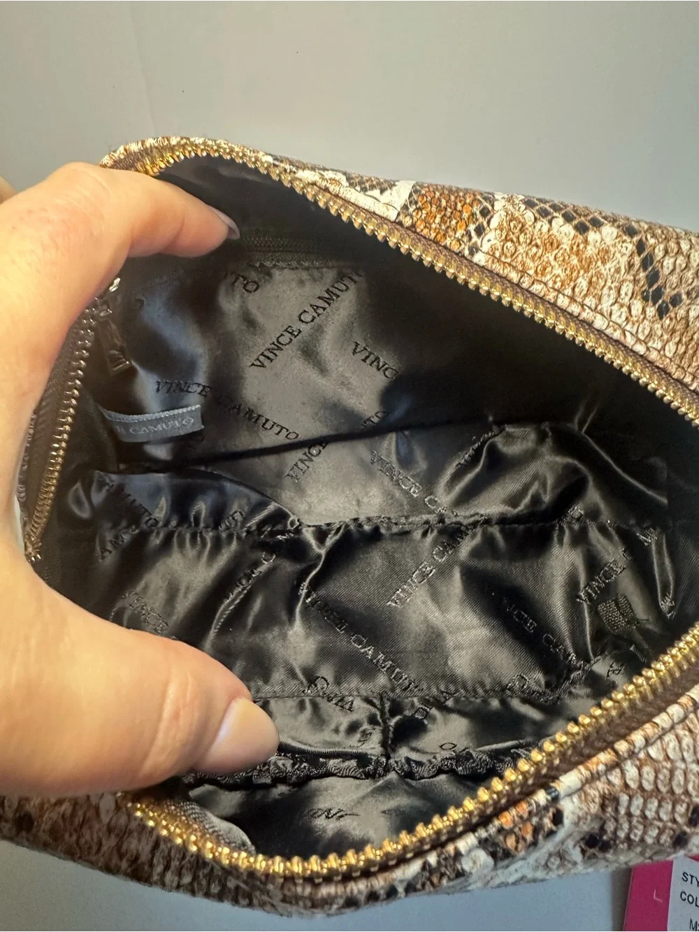 Vince Camuto vince camuto