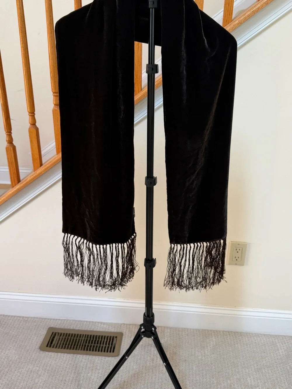 Lejon accessories inc sumptuous black