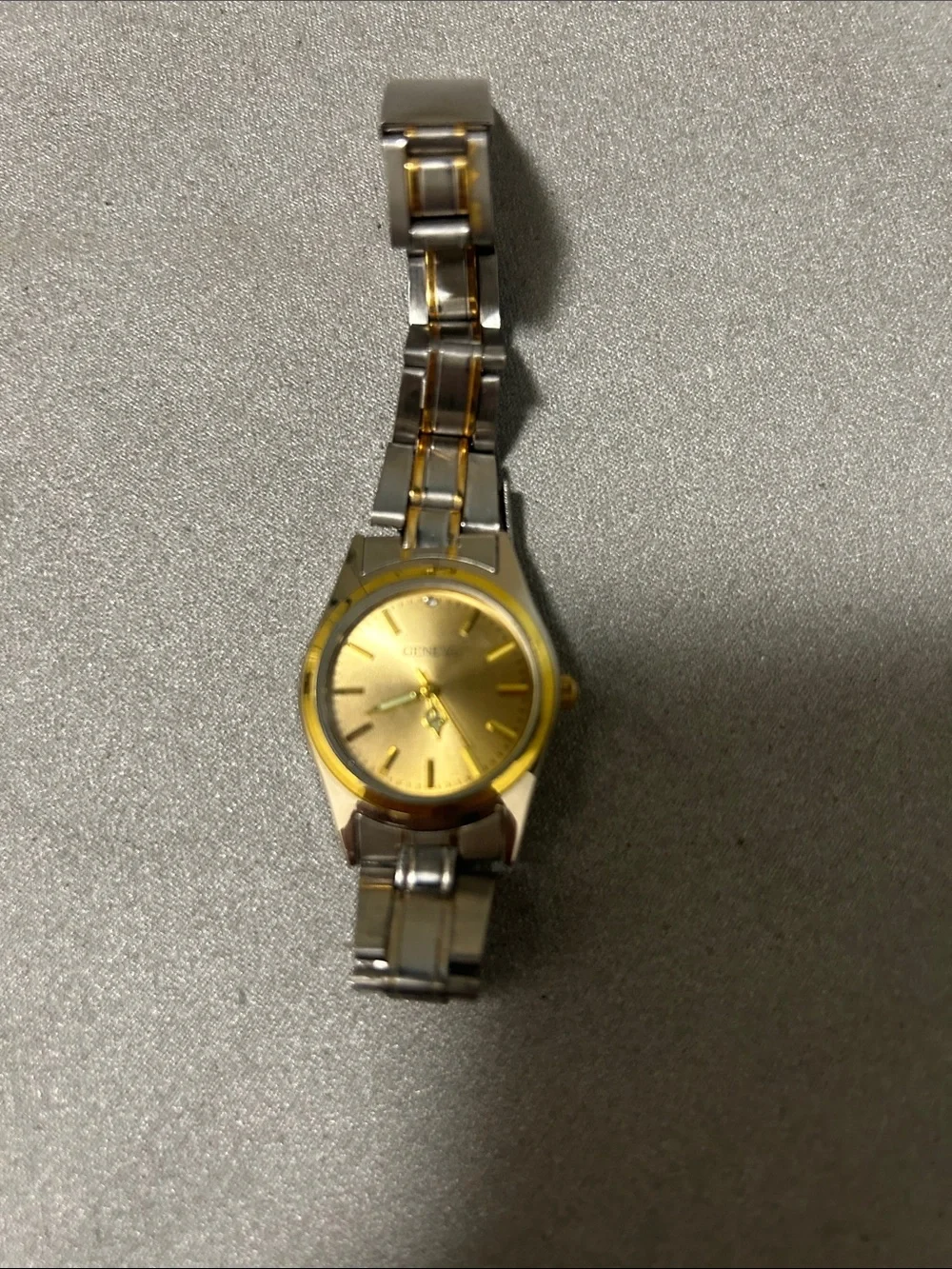 Geneva vintage women’s