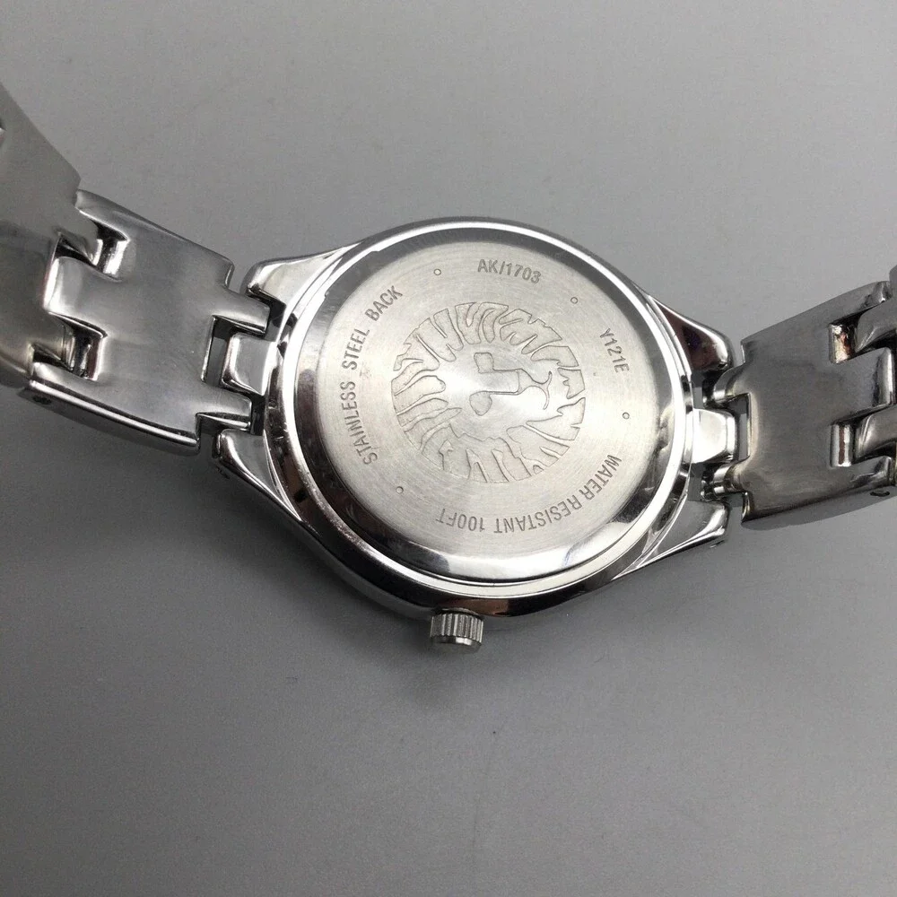 Anne Klein see photos