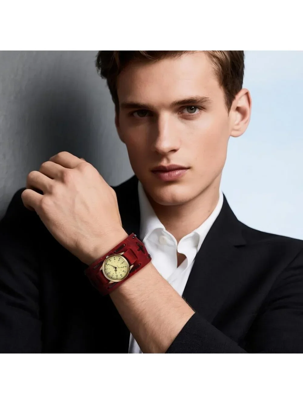 Unisex Red Analog Quartz Arabic Numerals Wide Leather Strap Vintage Wrist Watch