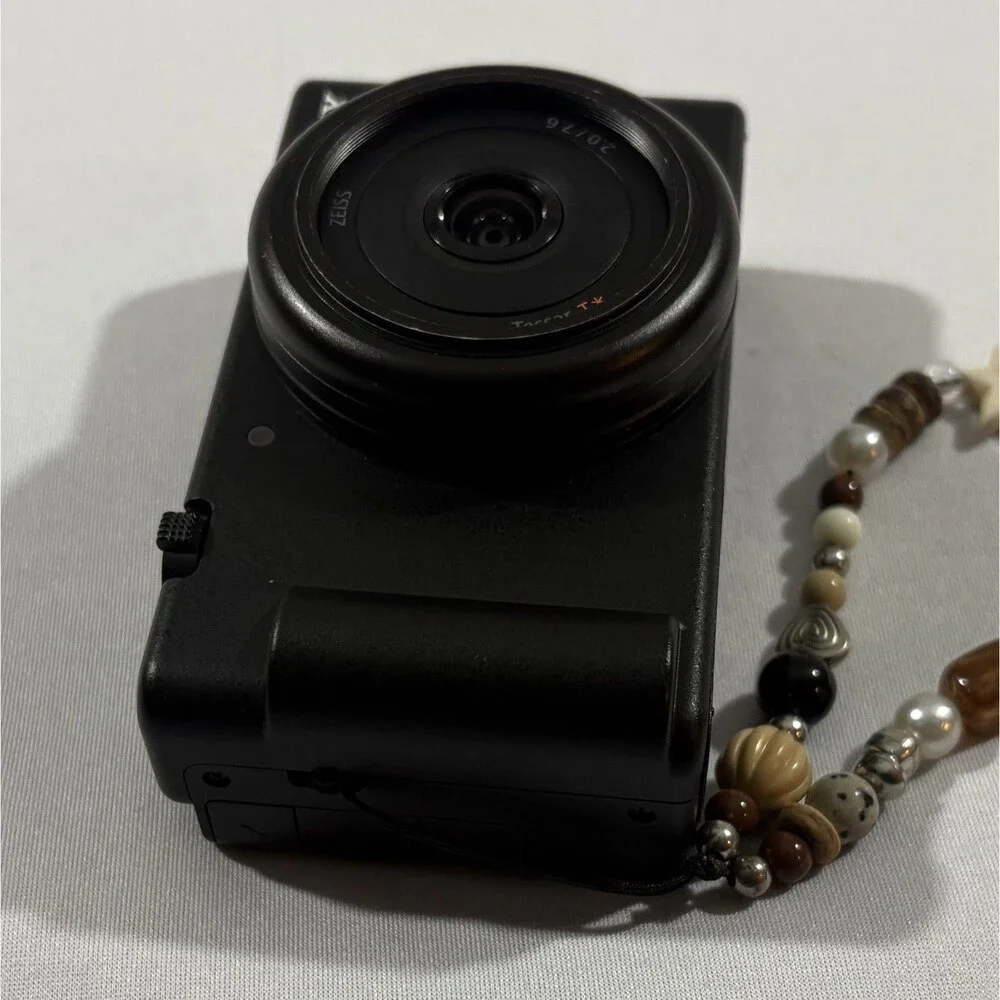 Sony zv 1f