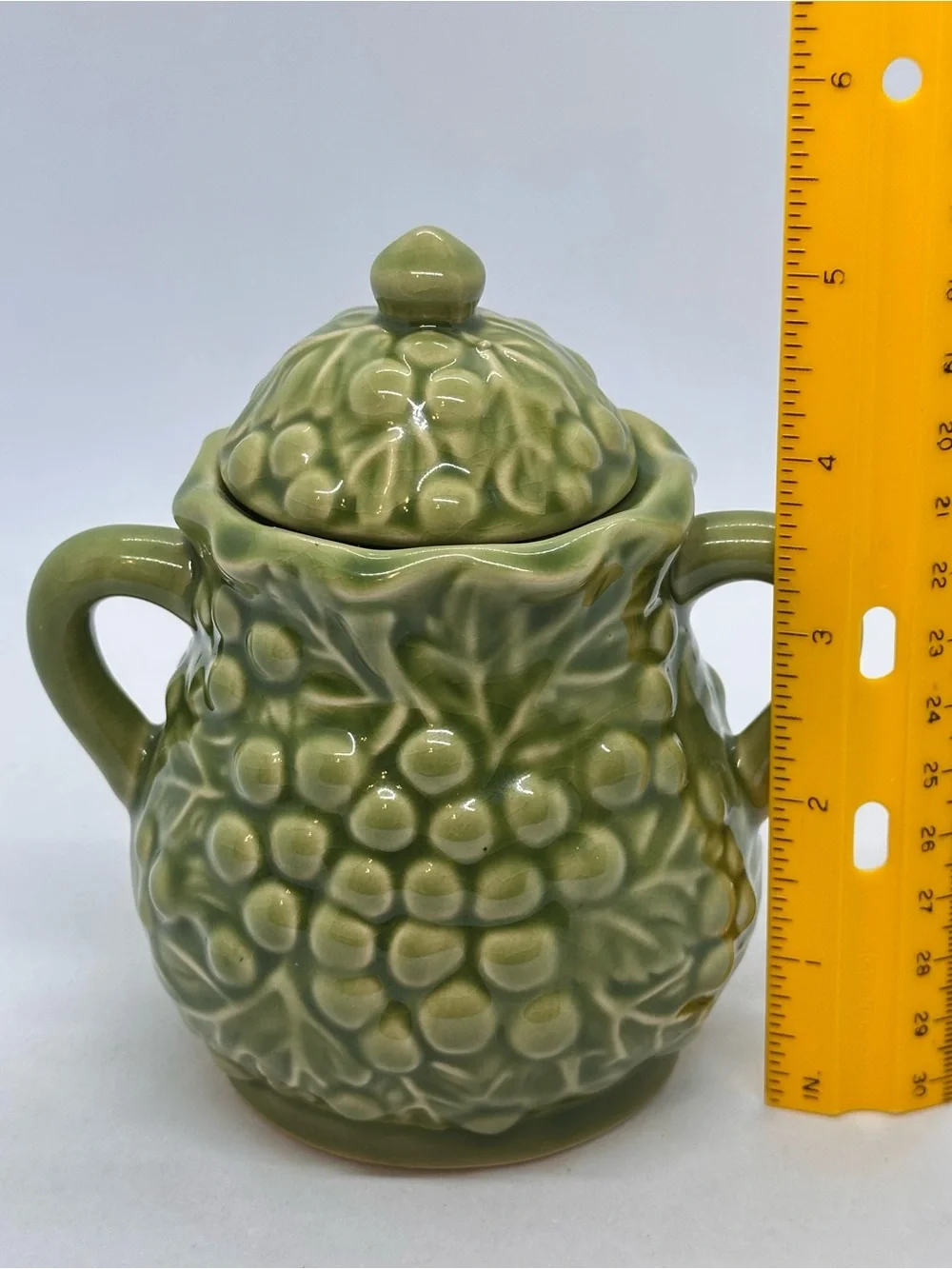 N/A vintage green