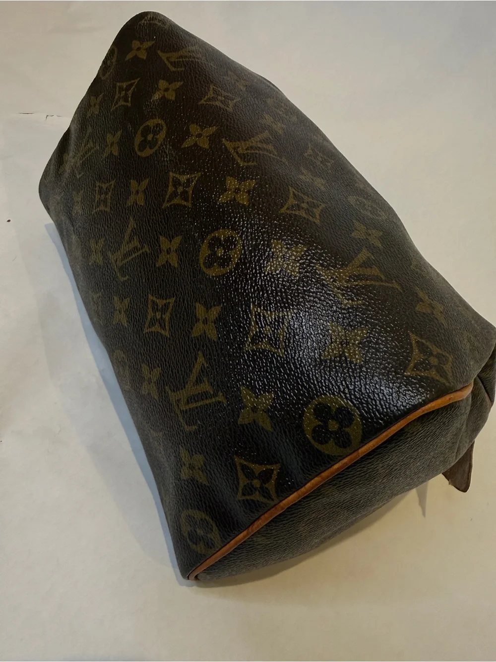 Louis Vuitton speedy 25