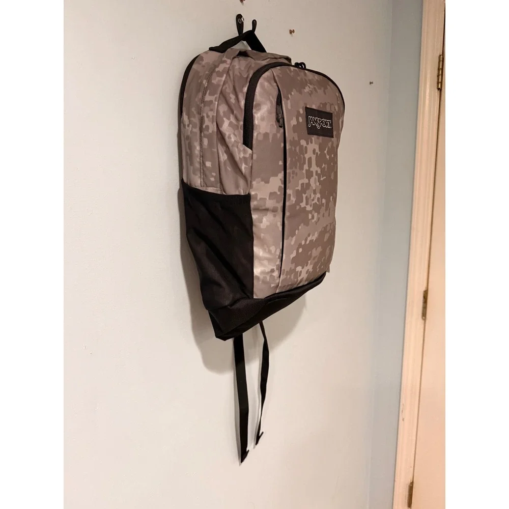 Jansport inbound pack