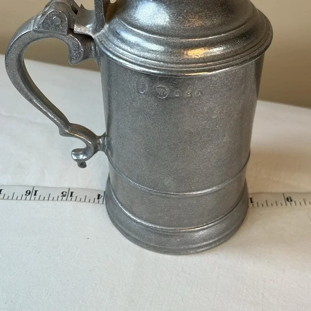 Wilton Armetale vintage wilton