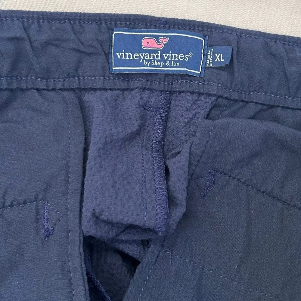 Vineyard Vines back pattern