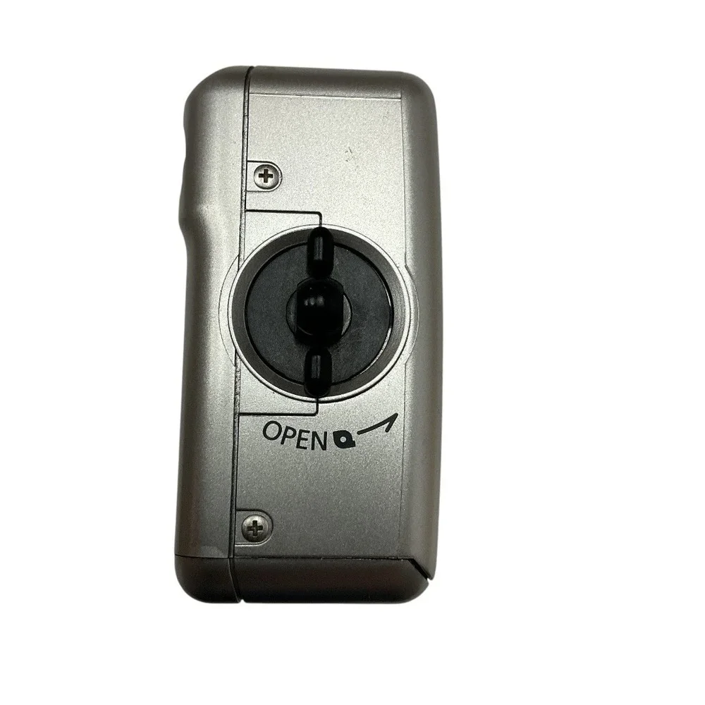 Canon elph lt