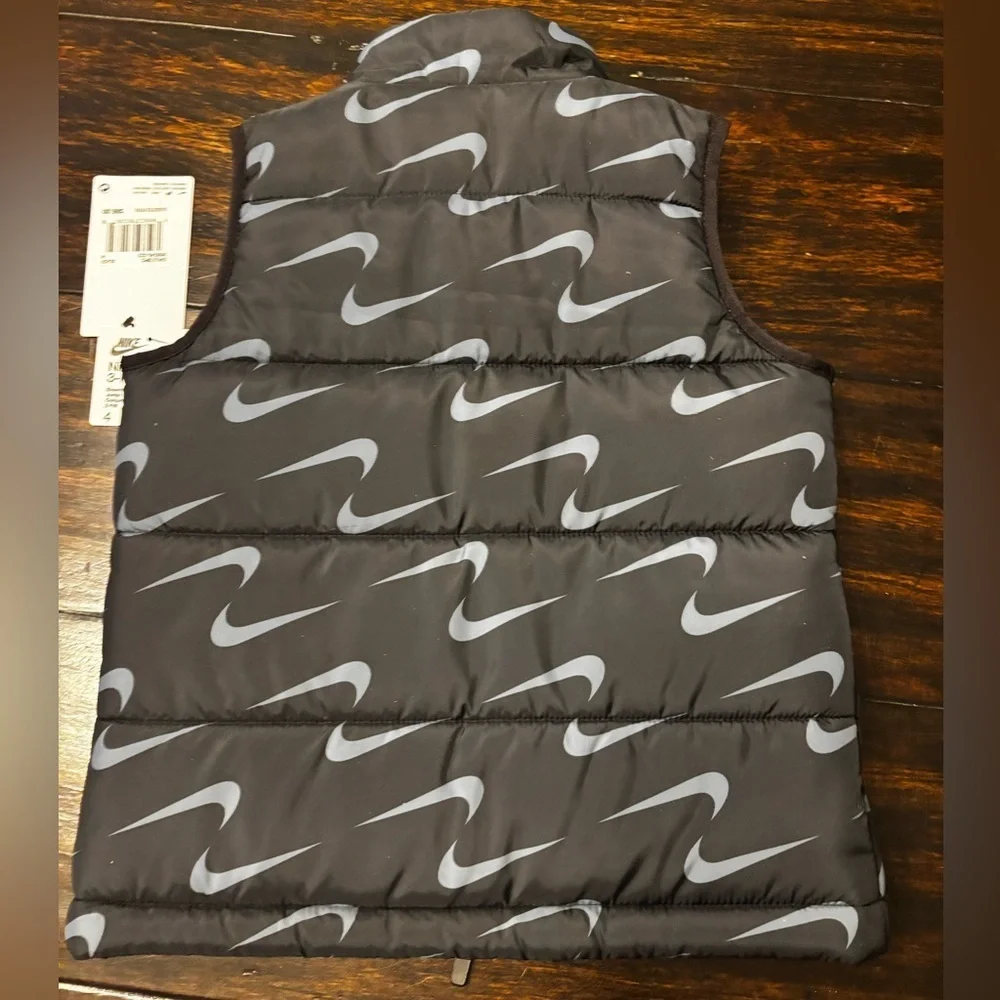 Nike puffer vest