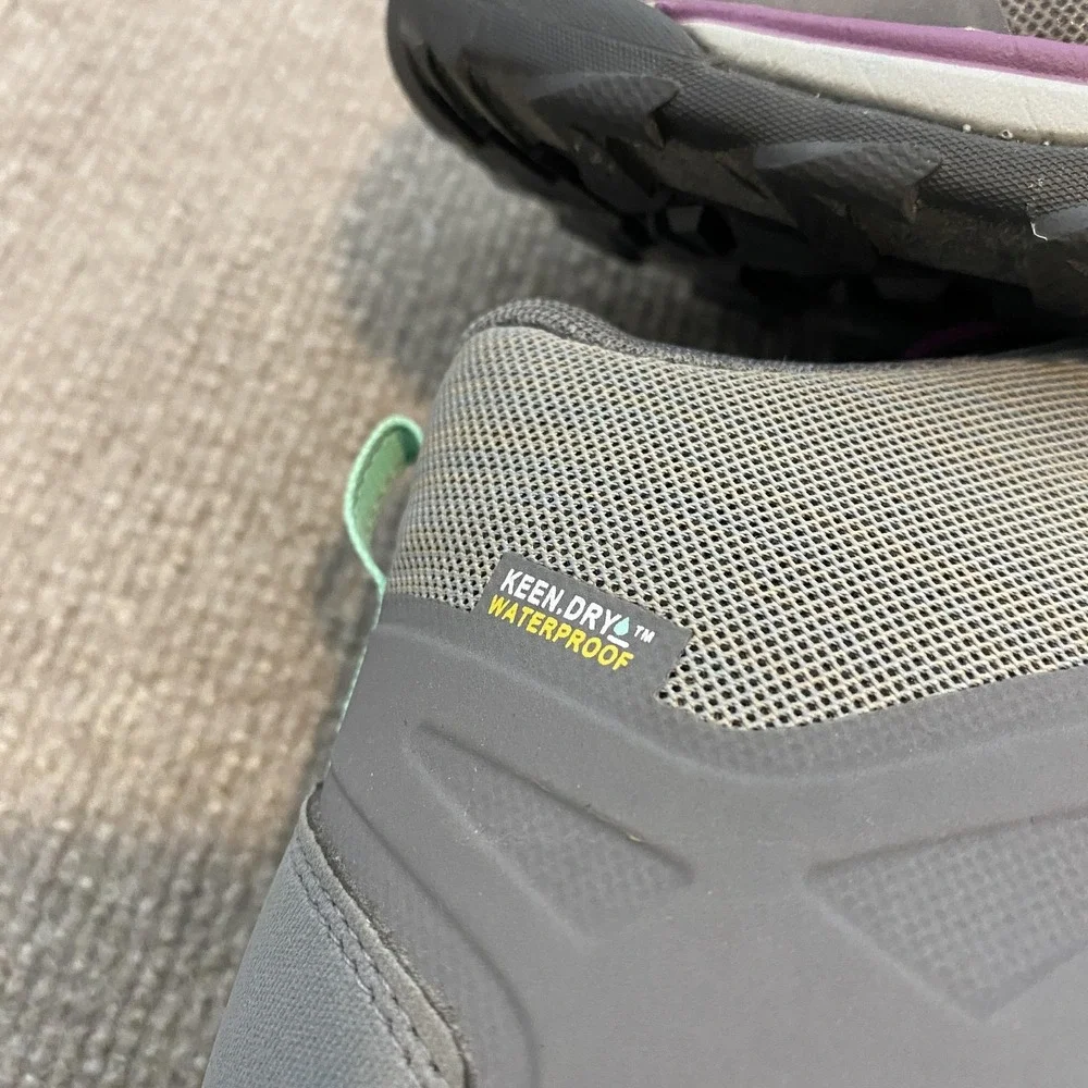 Keen lightly worn