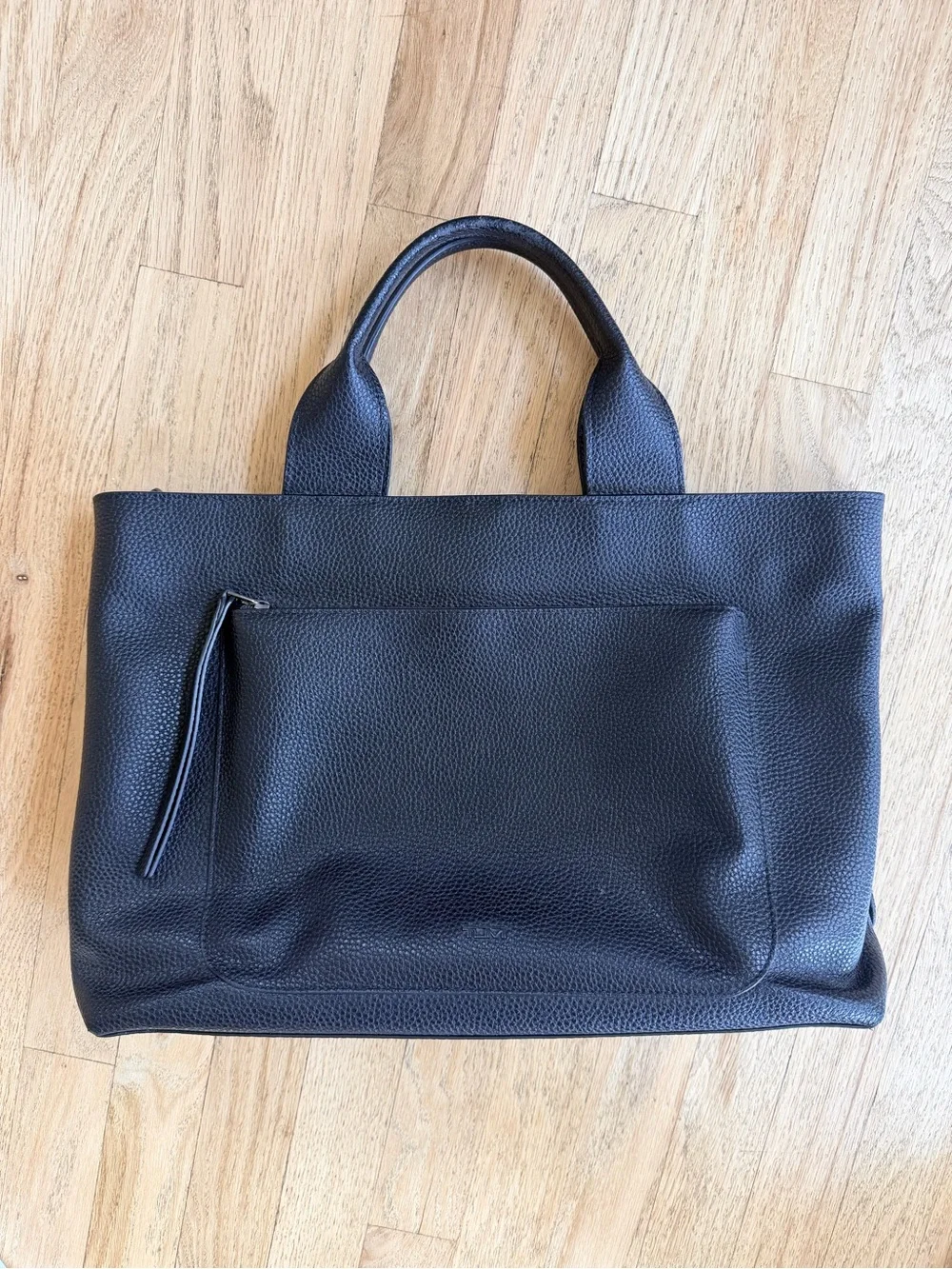 Tumi beautiful black