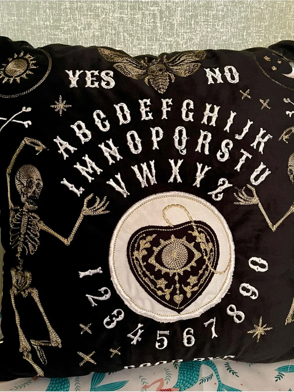 N/A decorative velvet