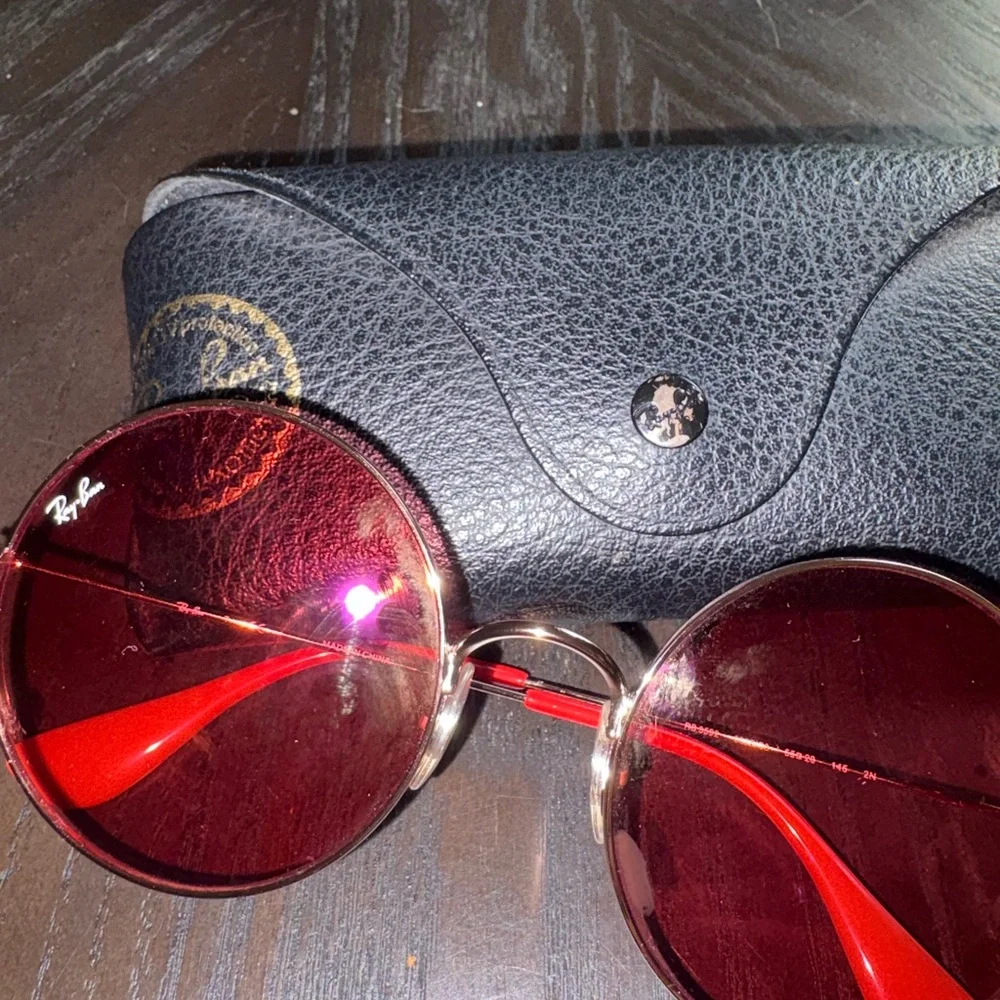 Ray-Ban classic ray
