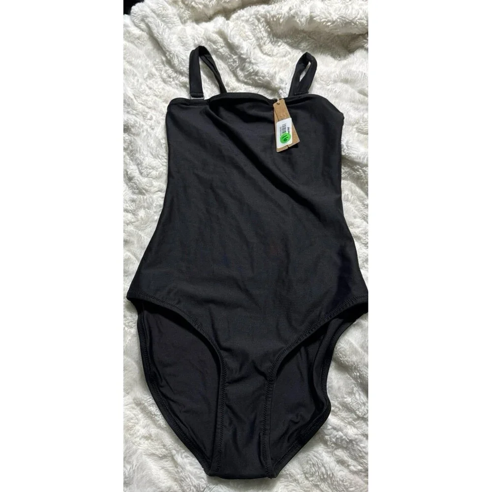 SKIMS poolside knockout